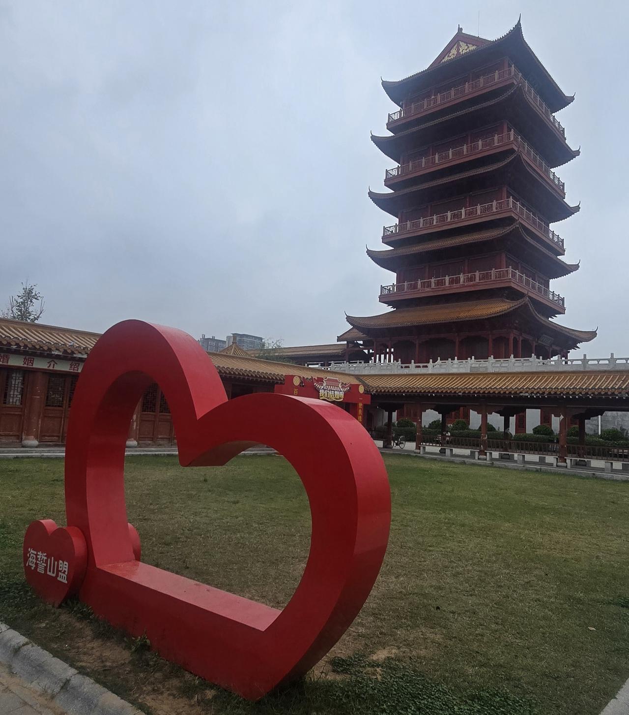 观古今多少家庭，结局一定是：父严子尊、父慈子孝、父浑子乱。纵观历史，为何有的满门