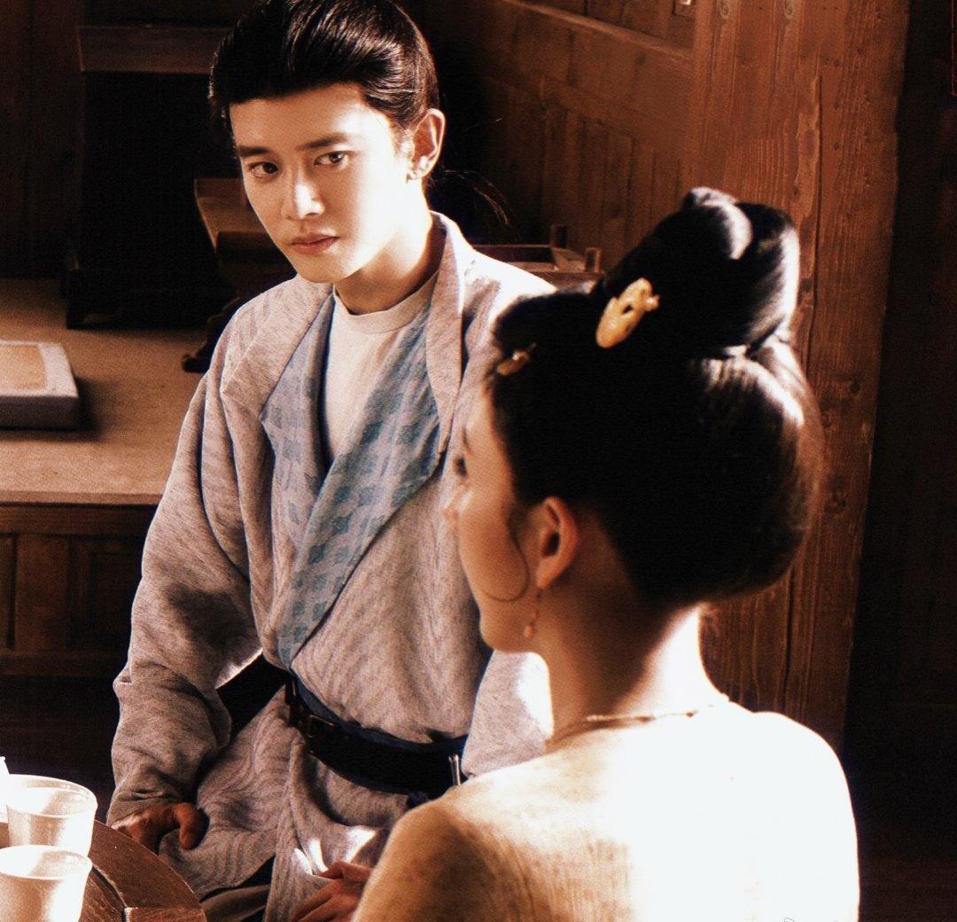 任嘉伦无忧渡 
无忧渡播出一周年，久宣夜你在无忧境做蛮瑛开心吗？
最好的久宣夜！