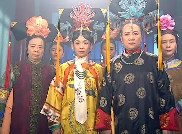 菩萨心肠的“老佛爷”向来都是看人下菜碟，对于两位没有靠山的格格，一点情面都不留。