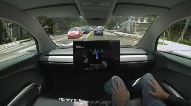 特斯拉的Cybercab终于上路测试了!就在得州奥斯汀,首批量产版已经开始在公共