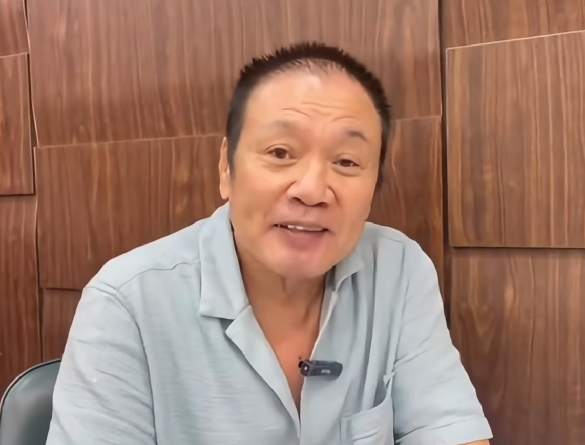 日前罗莽失联，未参加电影活动。近日拍视频报平安，透露自己身体并无大碍，更表示让粉