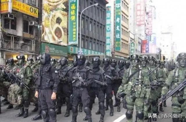 台湾回归在即！问题来了，当部队开始登陆，履行接管台湾的责任时，台湾还有30万武装