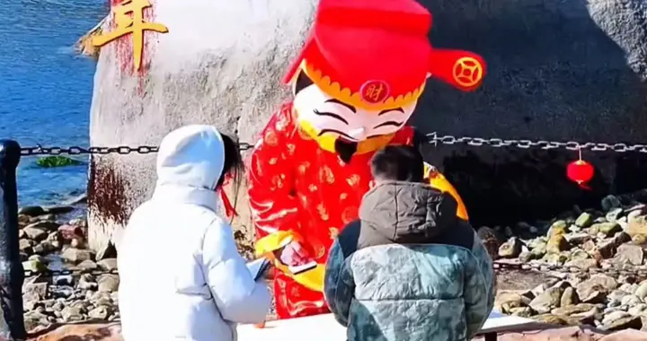 果然视频丨山海相依迎新年，崂山太清春风暖