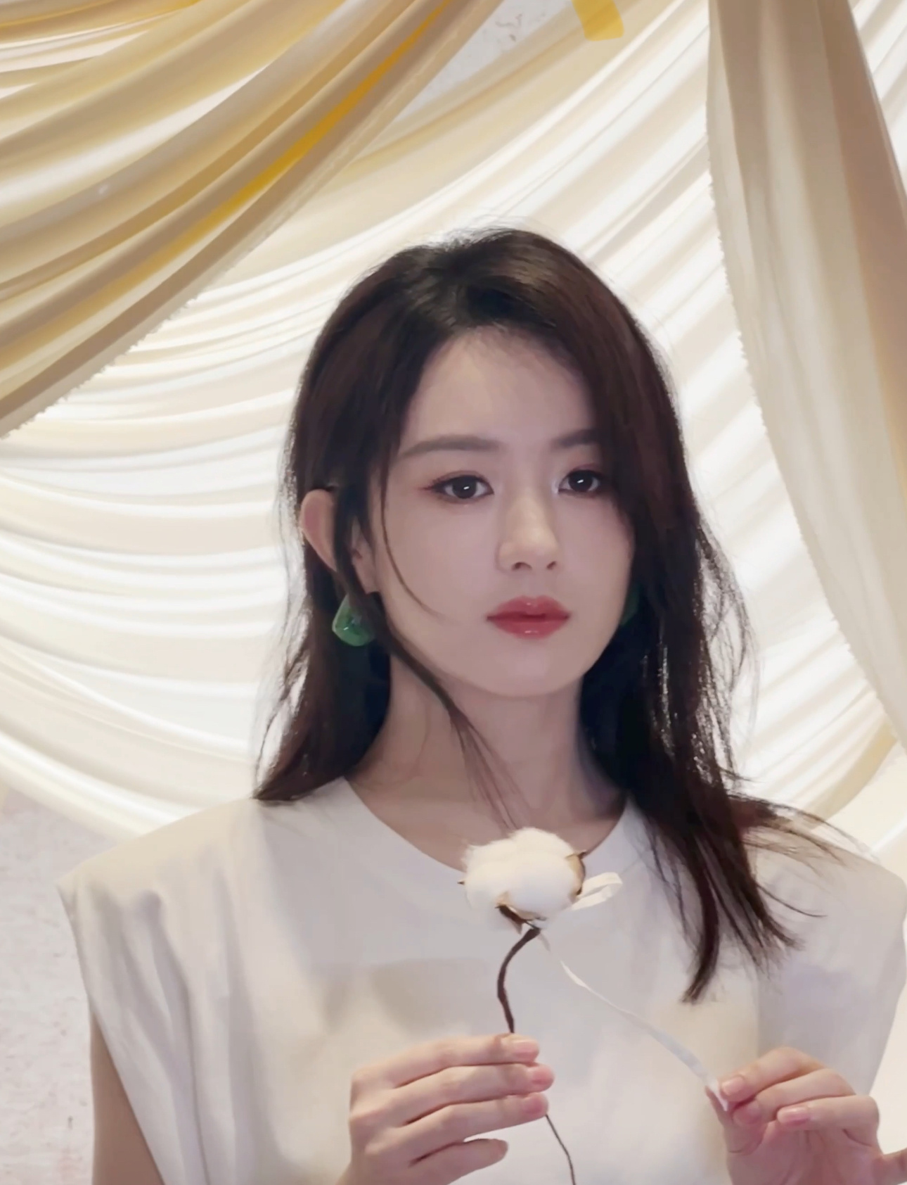 #赵丽颖纯白茉莉花造型##赵丽颖重庆活动#纯白茉莉花仙子 ​​​