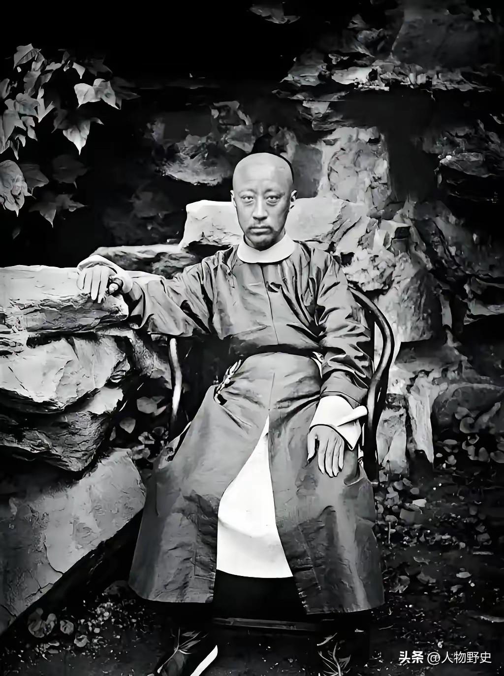 慈禧崩溃大哭的背后，藏着清朝皇室的致命魔咒

同治帝的老师翁同龢，在日记里爆出过