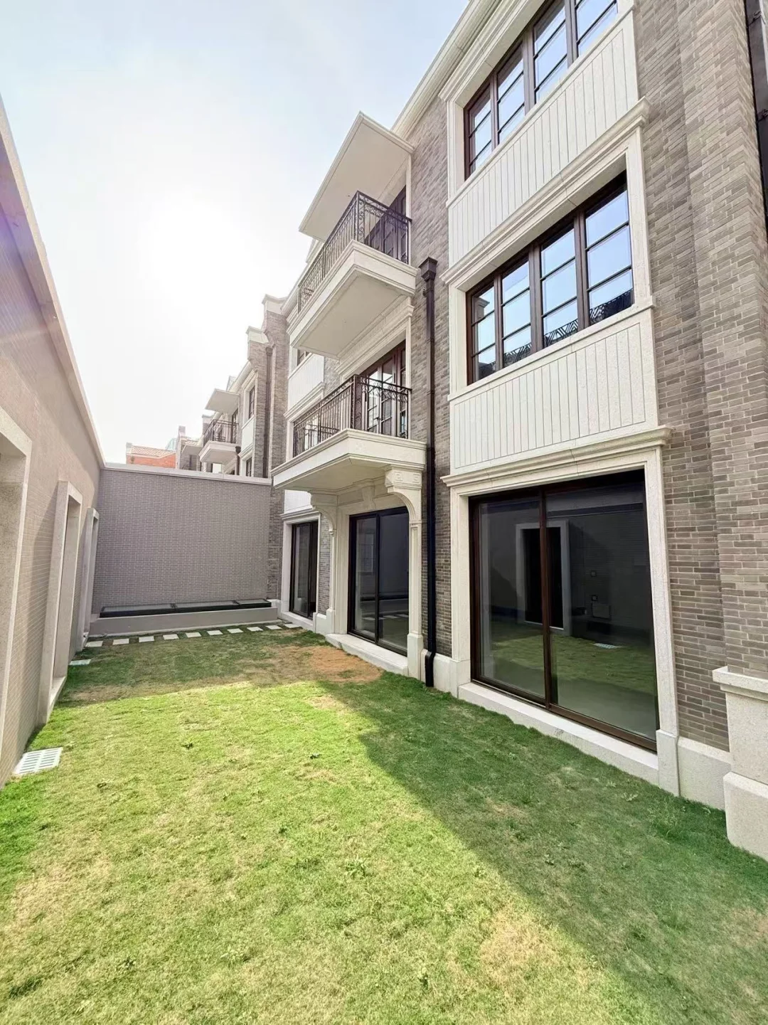 新天地独栋别墅悄悄挂牌了！中海恒昌玖里