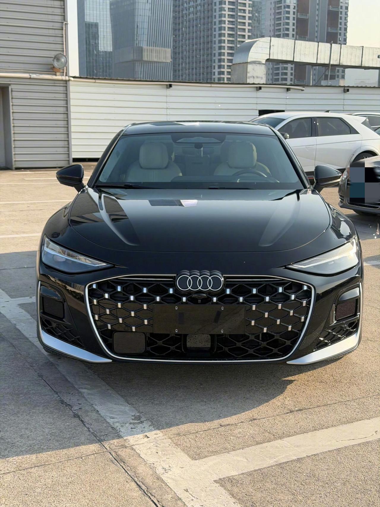 超3米轴距的魔力：实测奥迪A6L，终于明白为什么老板都爱坐后排
咱们普通老百姓选