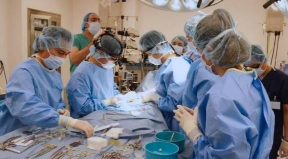 中国和印度同样是14亿人口大国，为什么中国每年有超过450万人确诊癌症，印度患癌