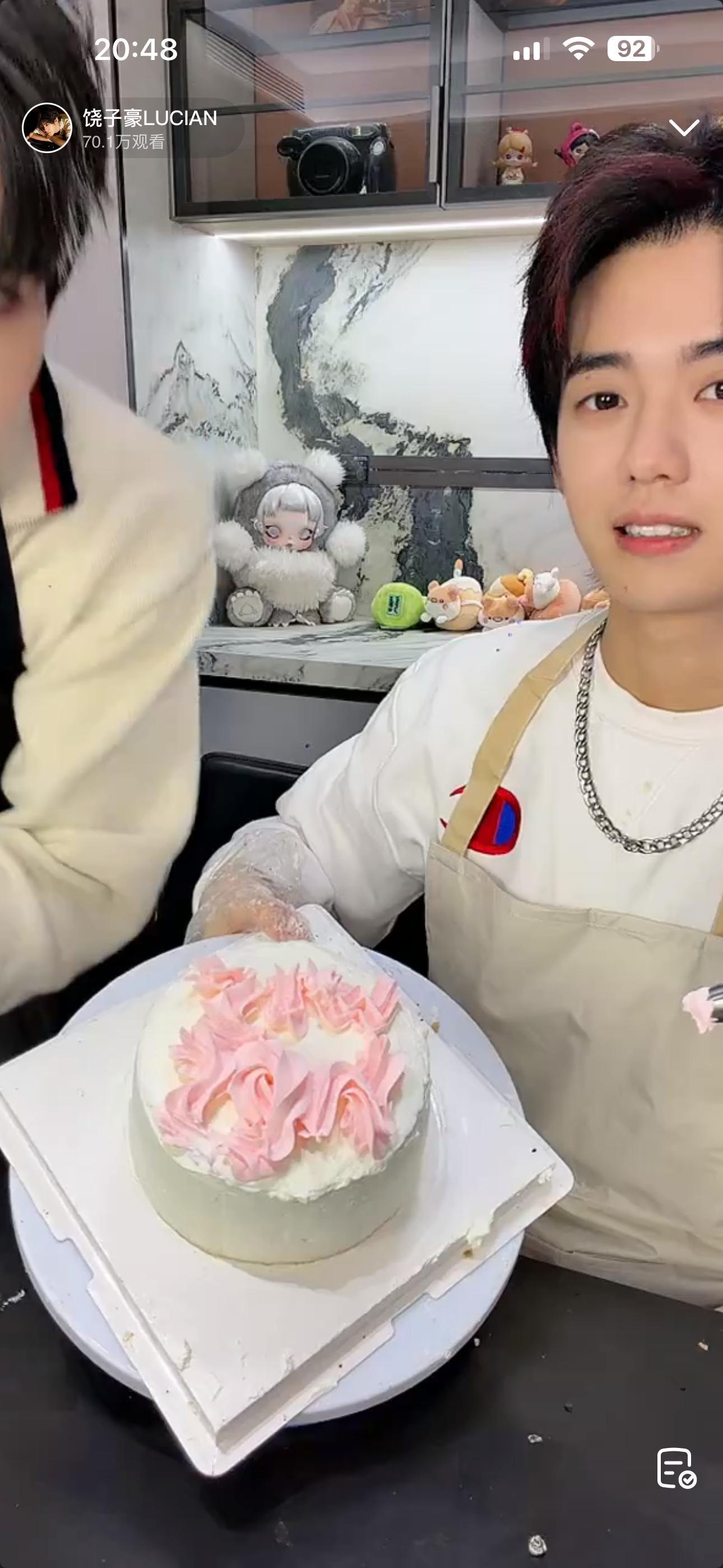 妹夫妹妹胡闹厨房。 ​​​