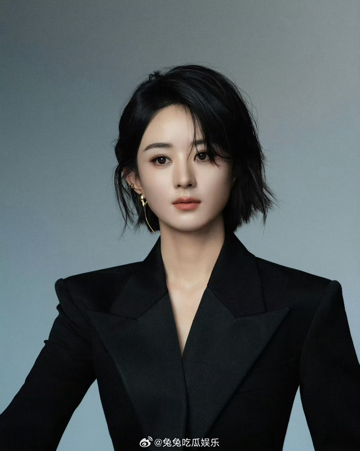 赵丽颖 纪梵希香氛彩妆双线并行，这资源