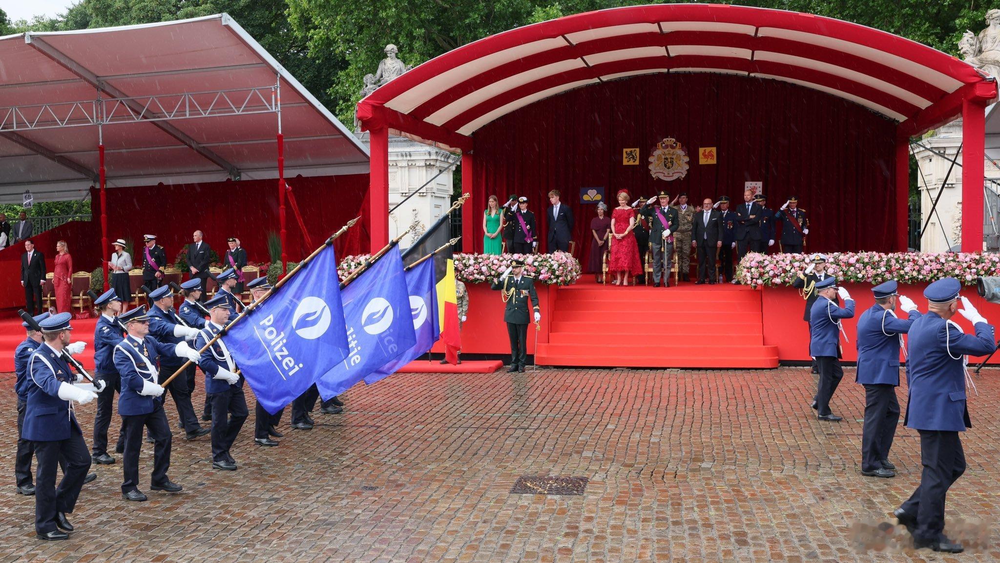 比利时王室 🇧🇪7月21日，比利时王国的国庆节阅兵仪式和庆祝音乐会。世界各国