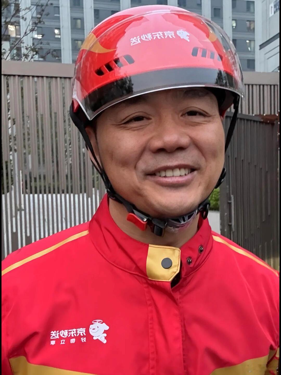从人民中来，到人民中去！ ​​​