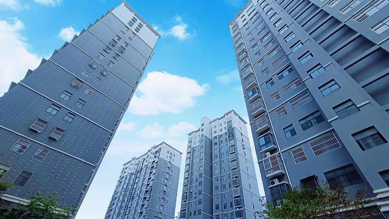 蓝天白云如期而至