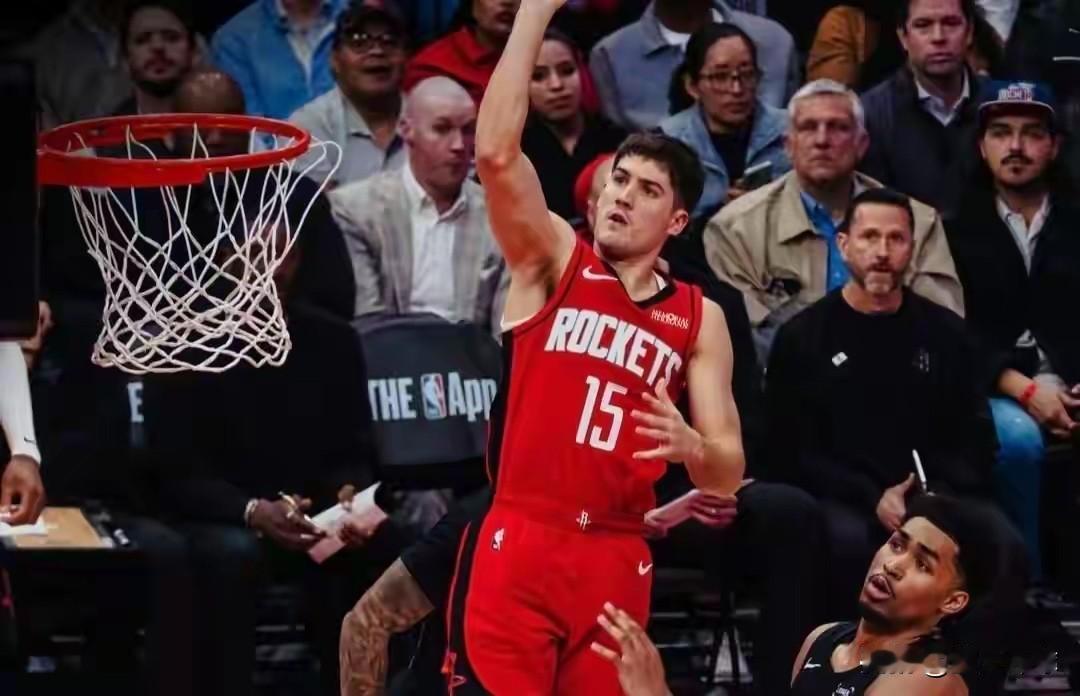 谢泼德和里弗斯全面对比！谁弱谁强，一目了然！
里德·谢泼德是2024年探花秀，2