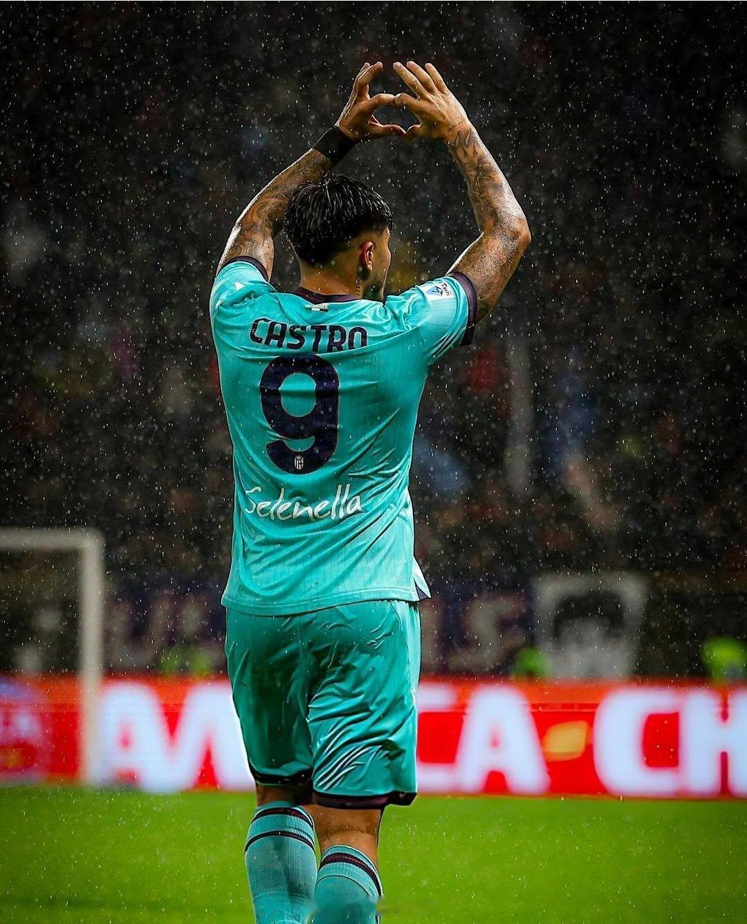 意甲联赛 🇮🇹第 10 轮帕尔马 1-3 博洛尼亚圣地亚哥·卡斯特罗 (2 