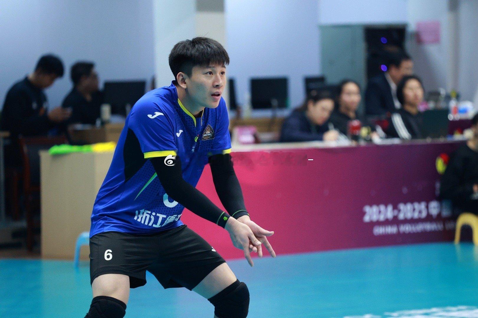 表扬浙江小自由人王森炳防守好好啊，继续加油2025-2026中国男排超级联赛