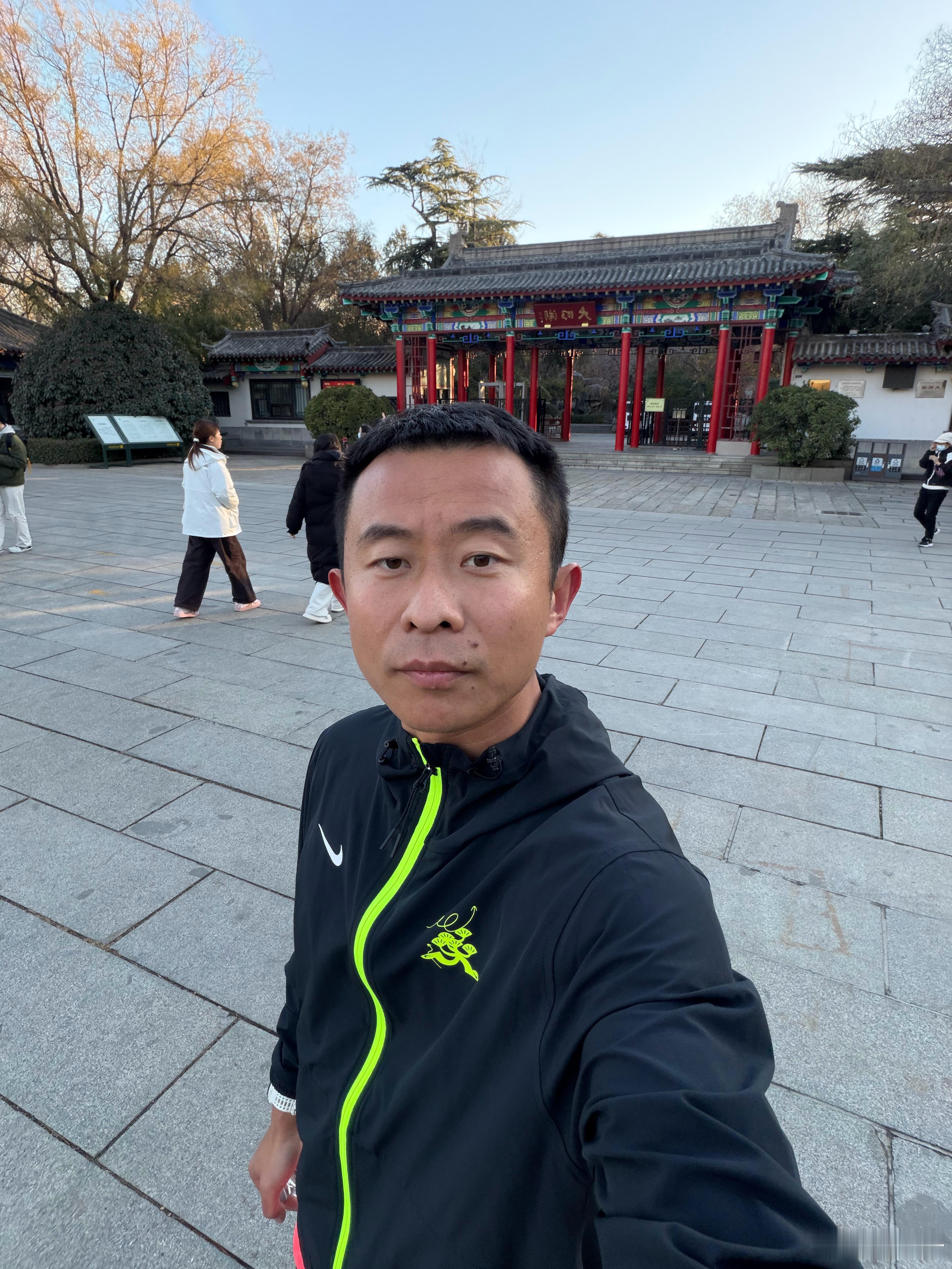 我真佩服北方冬天能早起跑步的人这也太冷了吧跑完冻的手和耳朵都没知觉了 济南·大明