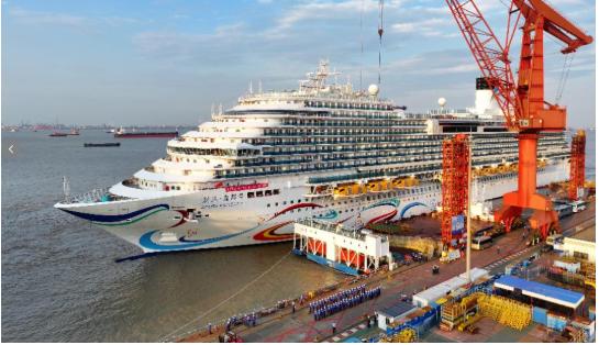 真是活久见！霍尔木兹海峡那边炮火连天，可谁能想到，这把火竟然把中国造船厂的订单给