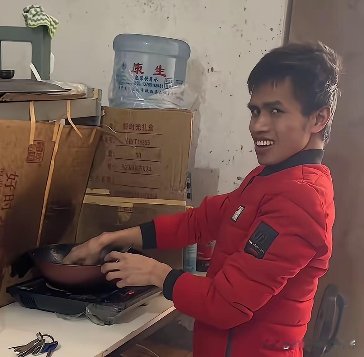 刷到新闻心里特别难受，贵州网红“老表（老表一笑，生死难料）”确认溺亡，年仅33岁