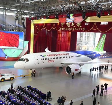 去年全球交付大飞机1521架，中国呢？今年C919大飞机交付速度将会大大提高
2