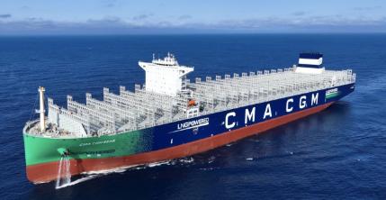 运价暴跌 90%、老船扎堆拆解，全球 LNG 船行业大洗牌，别人在断臂求生，为何