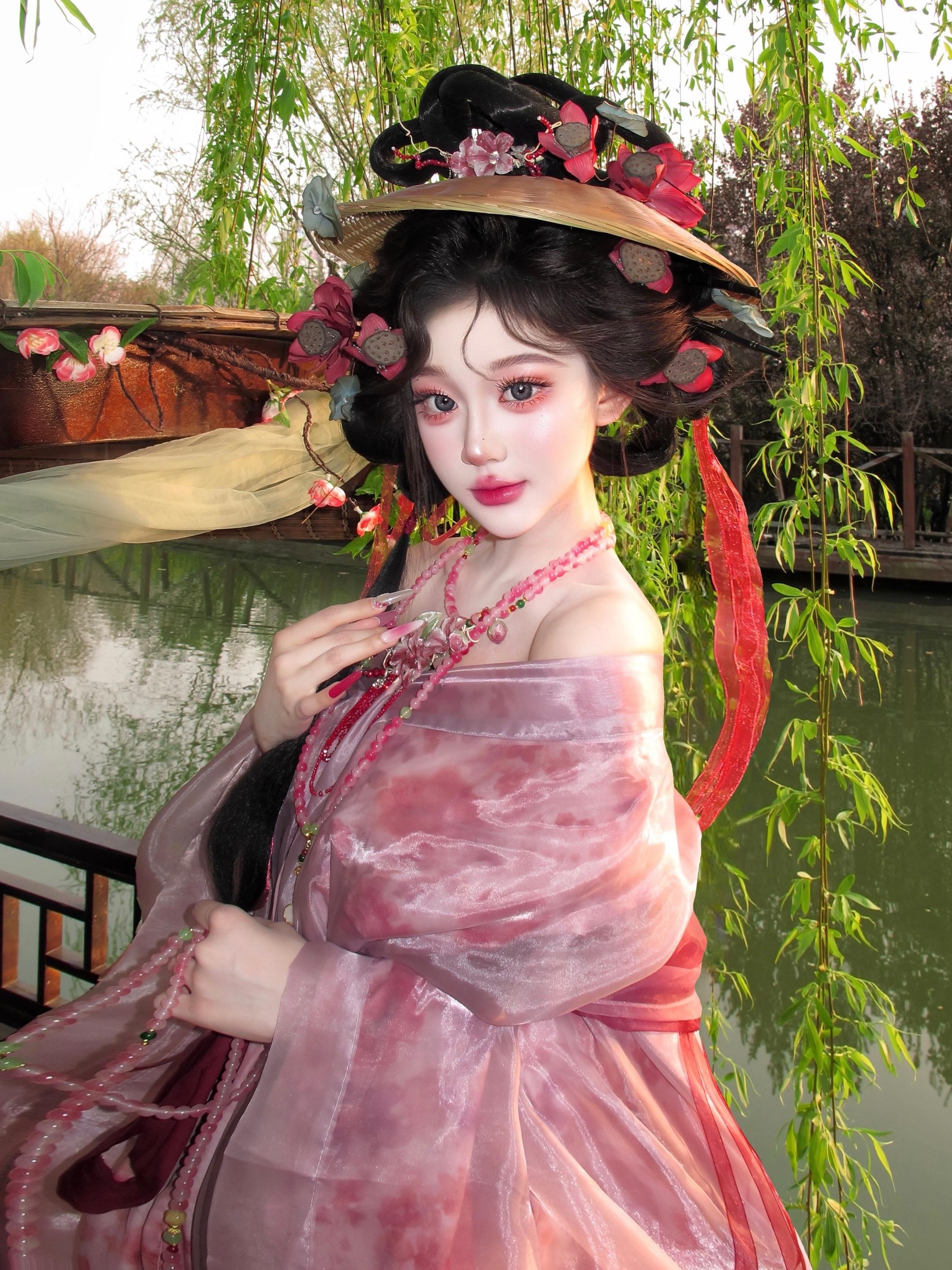 你说江南烟胧雨。