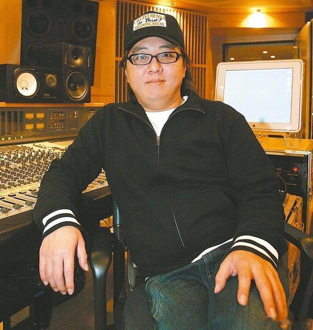 ella回应袁惟仁去世ella听到袁惟仁去世情绪崩溃 据台媒，Ella听闻这一消