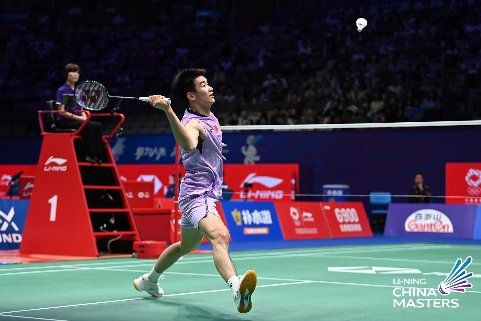 李诗沣🇨🇳 21-16、21-9 🇮🇩法汉下轮对手：金廷🇮🇩 vs 