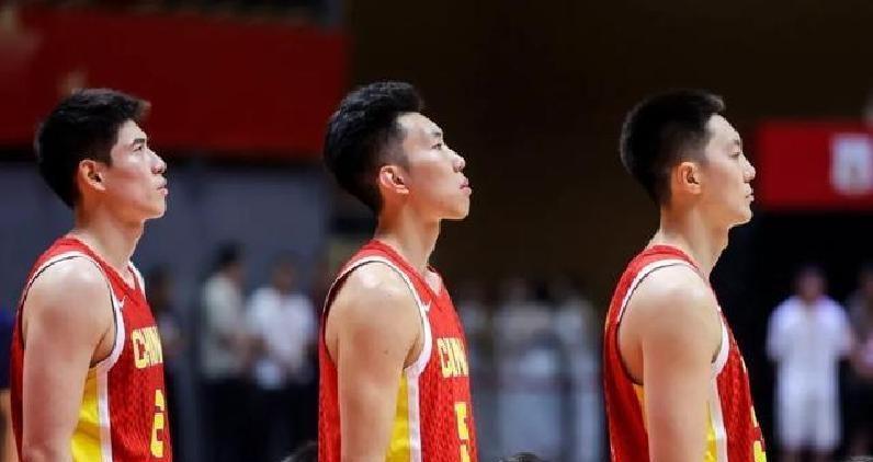 输给韩国遭遇两连败，比分难看还在其次，最让咱们心里发凉的是几个被寄予厚望的核心球