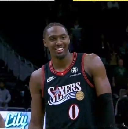 马克西狂砍54分，生涯最高得分！已成长为全明星级别球员！今年能否带领保罗乔治和恩