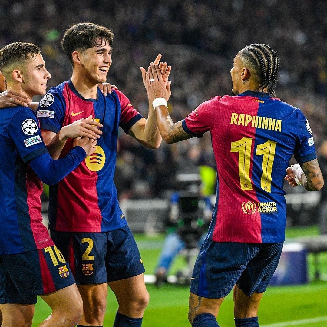 上半场结束：巴塞罗那 1-0 多特蒙德🔴🔵 ​​​