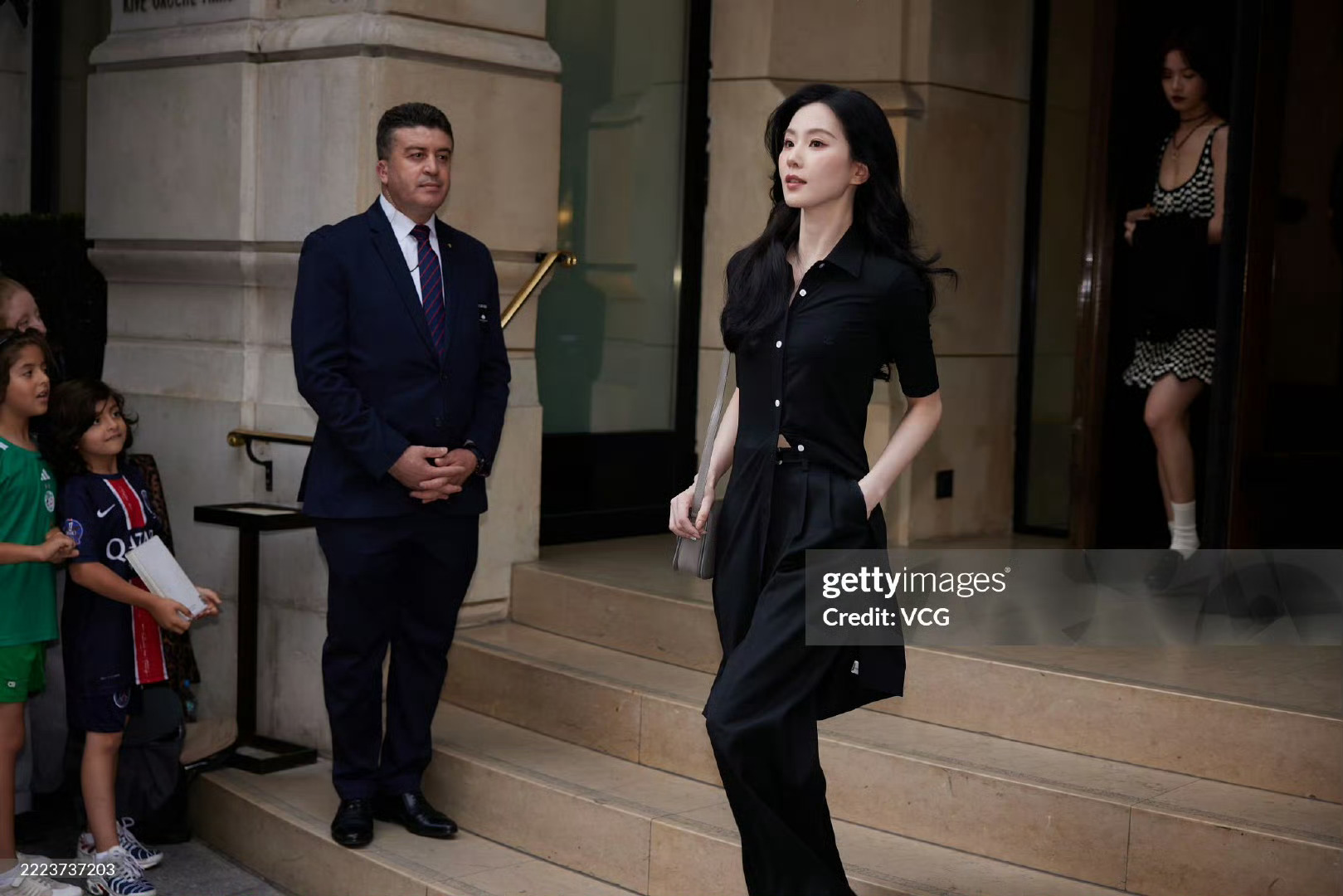 刘诗诗G社镜头记录下的晚宴亮相街拍 ​​​