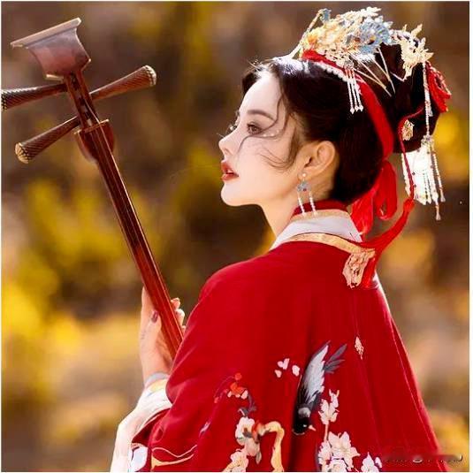 人质的新故事
城里一位做生意的老板，欠了老张十万块钱，要了很多次，就是不给，把老