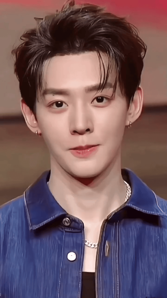 #邓为能不能拍部现偶#邓为拍现偶? 这种行吗[送花花] 灵动小奶狗！！！#邓为#