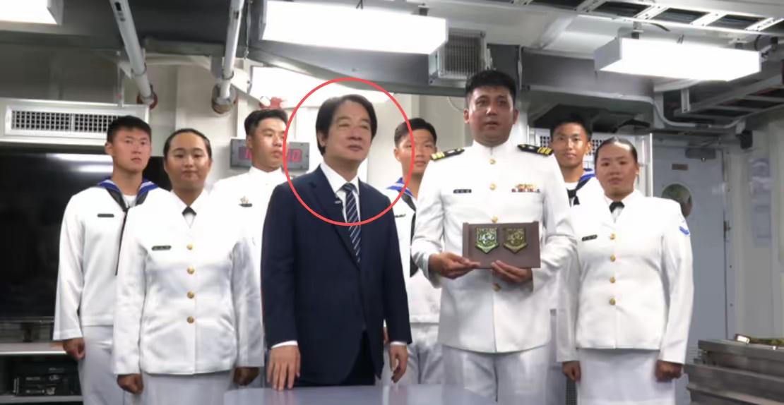 赖某德你要点脸吧！你谈互信？你配吗？
        7月28日，赖某德办公室发