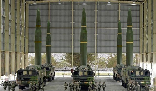 日本导弹试图锁定中国沿海！很多人以为一旦开战，中国老百姓会遭殃。错了！真相是日本