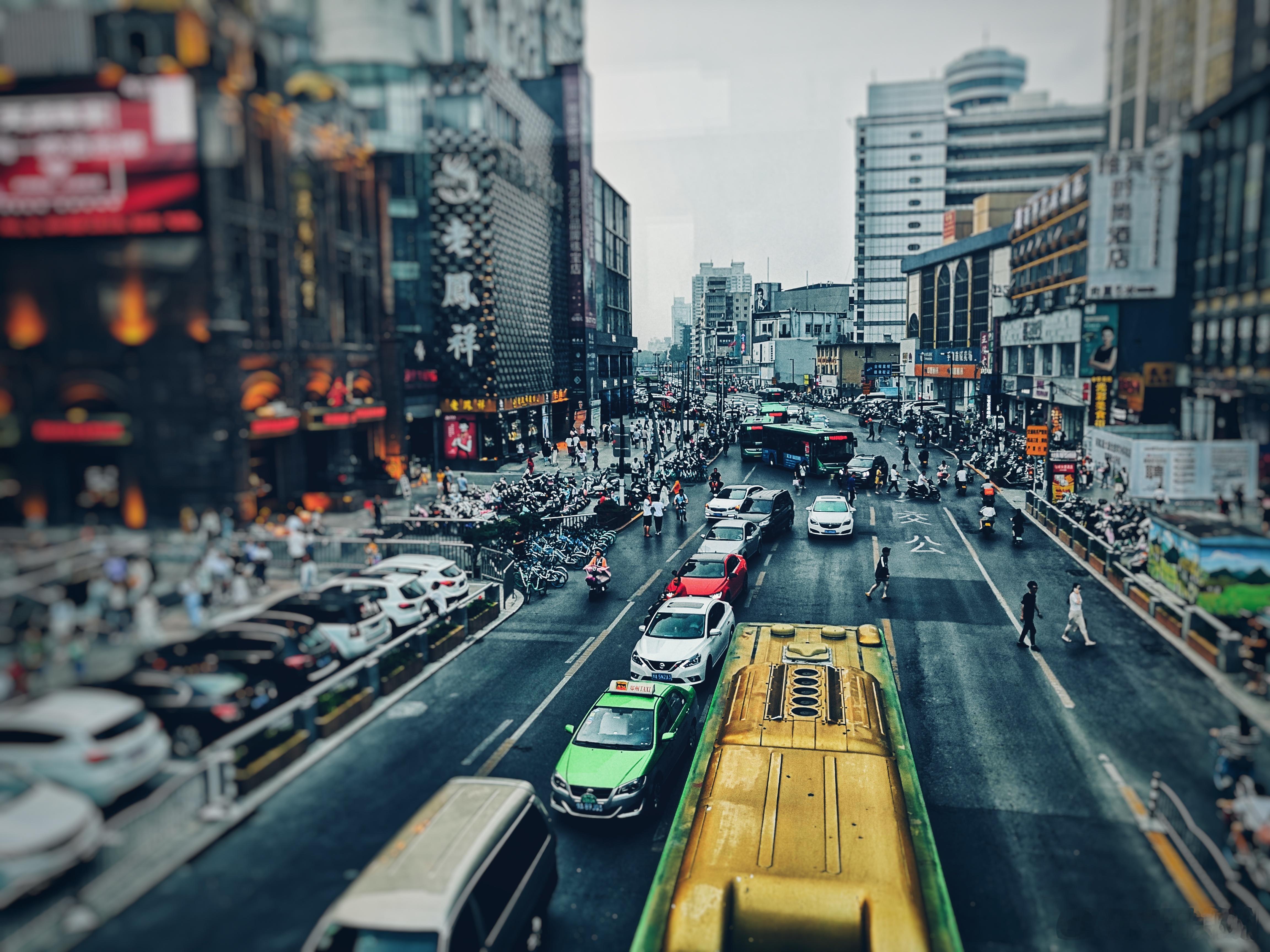 2025年郑州市GDP突破1.5万亿 2月3日，郑州市统计局、国家统计局郑州调查