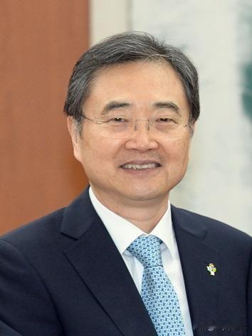 【韩国外长：该国继续在各个领域支持乌克兰】
纽约时间2025年9月23日，韩国外