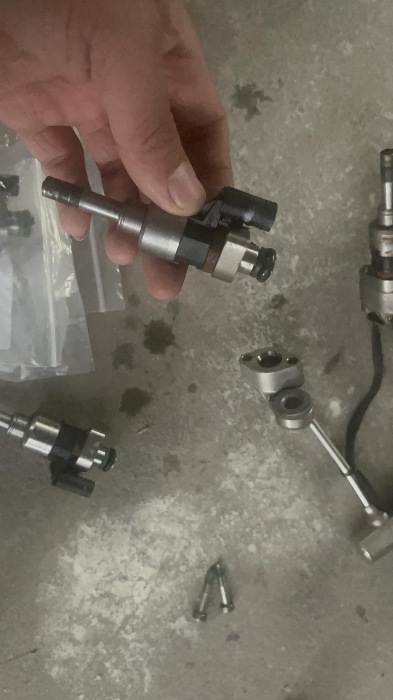 每次保养都被推荐燃油系统养护、节气门清洗，一套200多，这个有必要吗？
正确的做