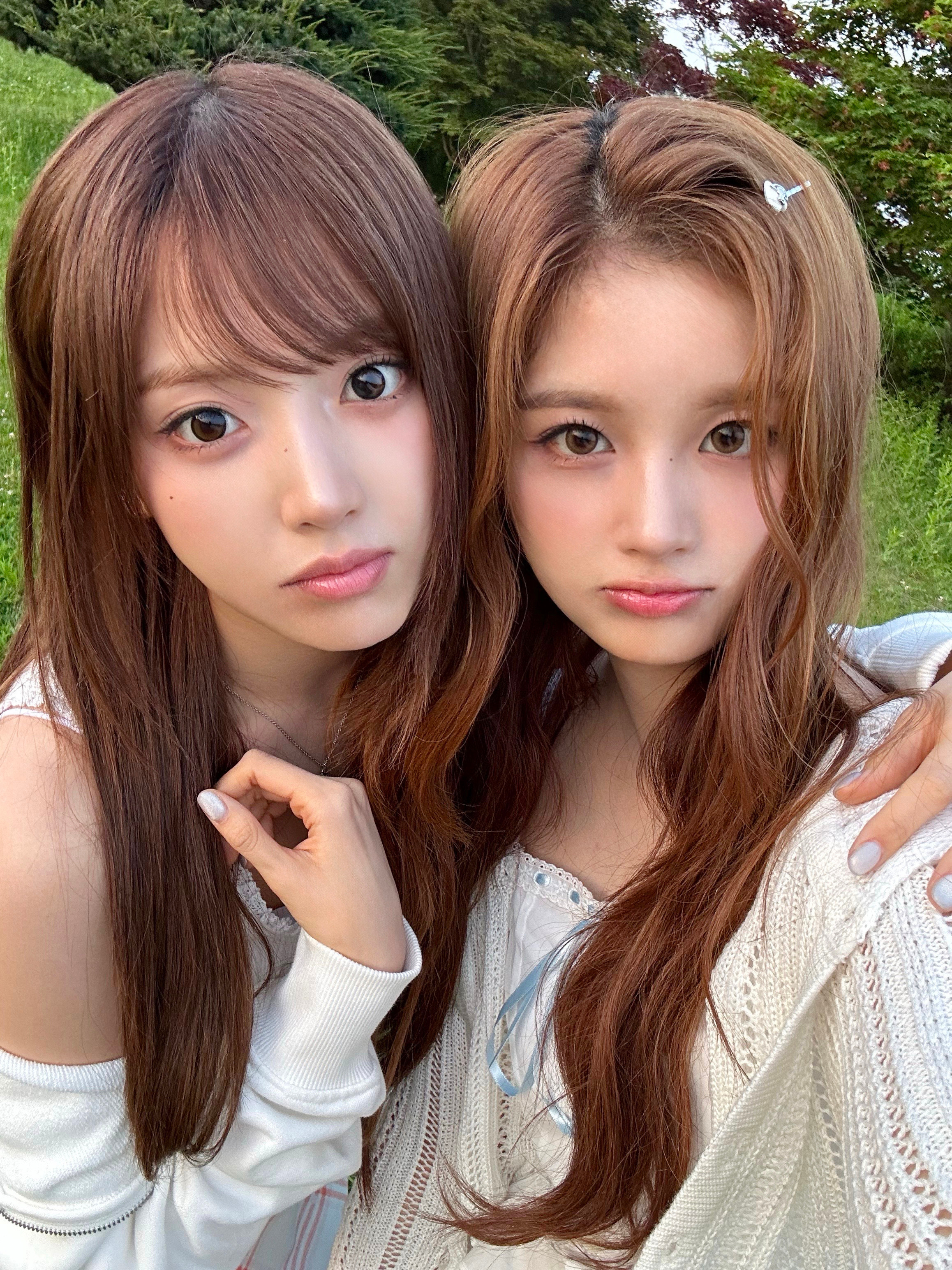 NMIXX 雪允&智羽 🐰🐶˚ · .˚ ༘📸⋆｡˚🌳 ​​​