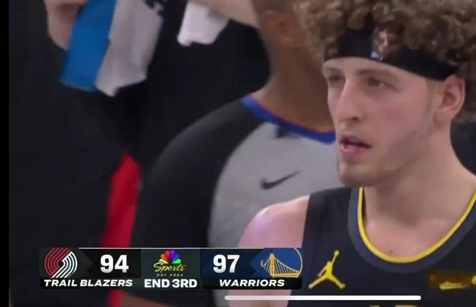 第三节真是巨铁。。。勇士97-94暂时领先开拓者3分