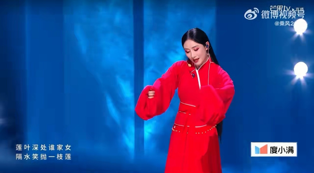 安陵容和祺贵人同台了！陶昕然唐艺昕互动甜度超标，这波回忆杀我直接给满分。25岁的