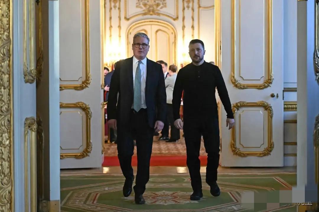 泽连斯基拒让领土换安全，美欧态度分歧致俄乌和谈再遇坎。2025年12月9日，俄乌