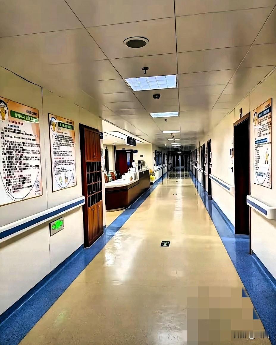 刚听说肿瘤医院的新规定时，

我第一反应是心疼，不是心疼要来回跑的人，

是心疼