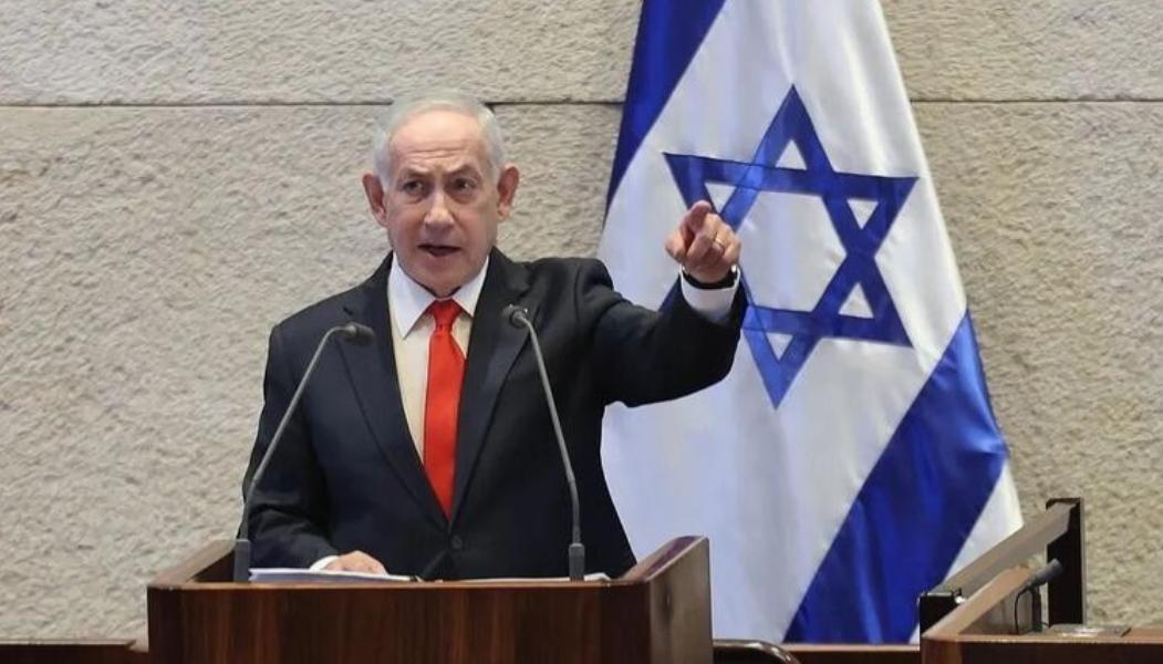 太不可思议了！中东这出反转大戏，真把全世界看懵了。就在大伙儿盯着前线拼刺刀的时候