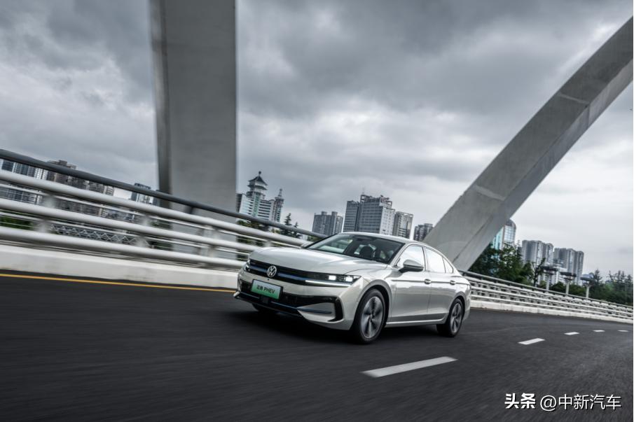 16.99万元起，一汽-大众迈腾PHEV、探岳L PHEV重磅上市