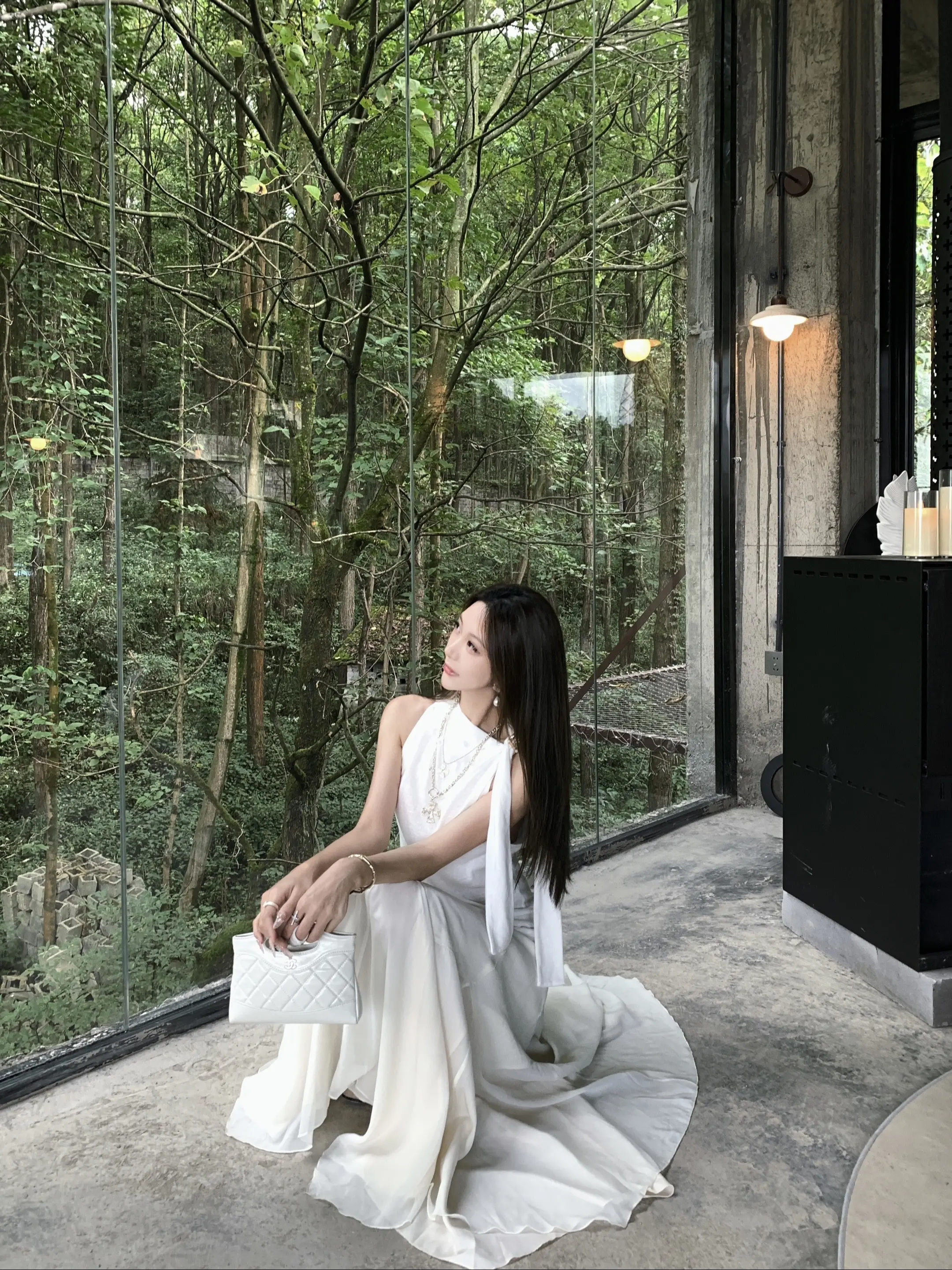 只要再凝眸相视，命运便会水到渠成