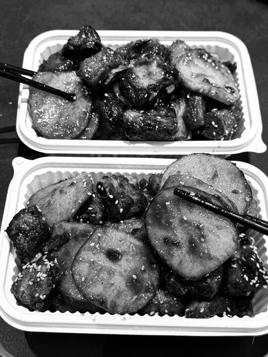 代入了一下唐奇的视角。。。