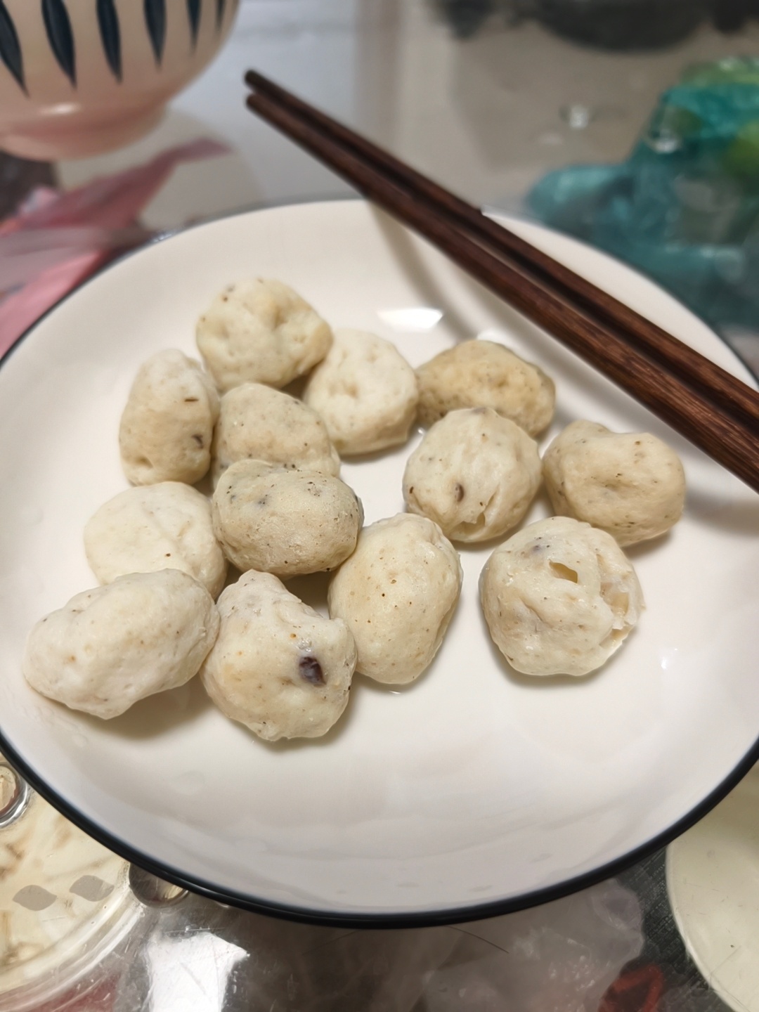 晚上依旧鸡肉丸子 