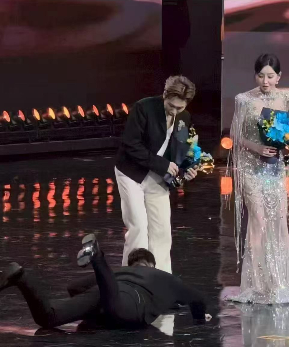 哈哈哈哈哈哈哈 夹总被温了！